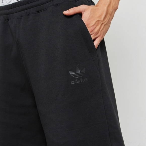 Adidas Originals Winter Sweatpants Joggers - Picture 5 of 16